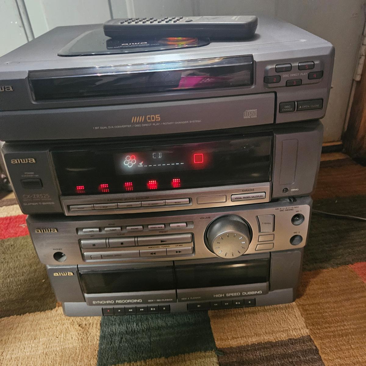 AIWA CX-ZR525 Stereo System with Remote
