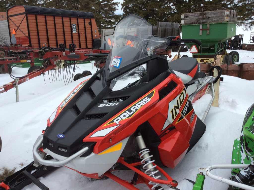 2014 Polaris Indy 800 SPLE snowmobile, electric start
