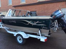 2000 Lund 17' Pro Sport Adventurer fish/ski boat w/90 hp Johnson outboard motor & trailer