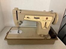 Fashion mate by singer sewing machine