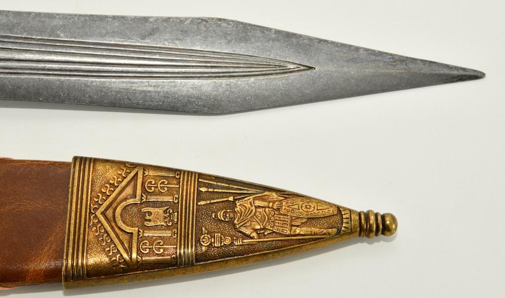 Sword, Replica Roman 1st Century Sword w/Scabbard