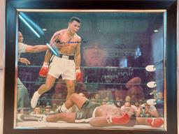 Muhammad Ali Signed and Framed Photograph with Declaration of Authenticity Opinion