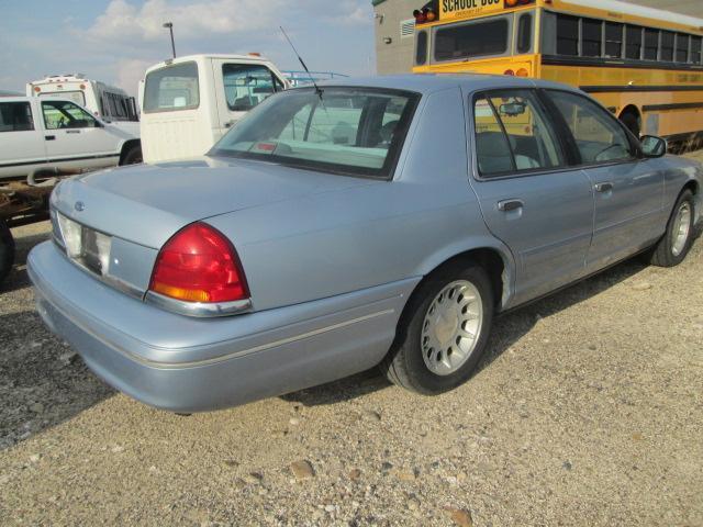 1999 FORD CROWN VIC LX