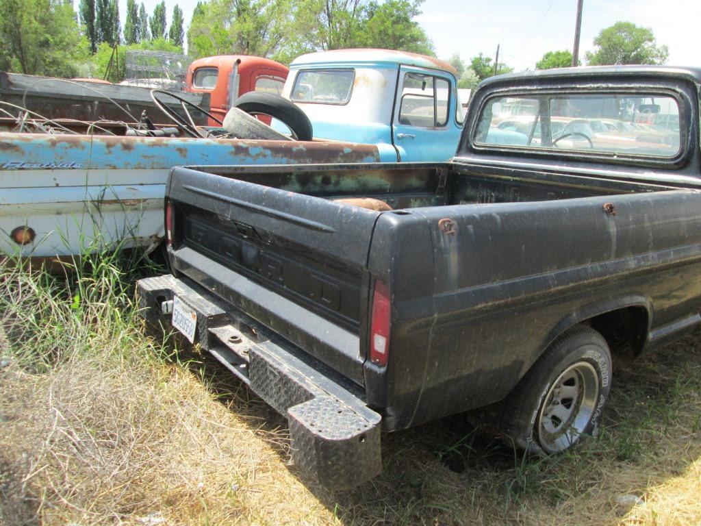 1967 Ford 100 Pickup