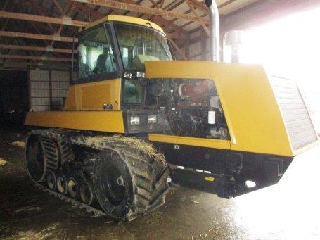 Cat. 65 crawler tractor