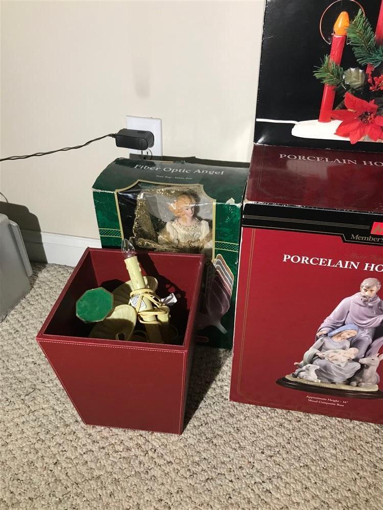 Group Lot Assorted Christmas items Inc. Noma