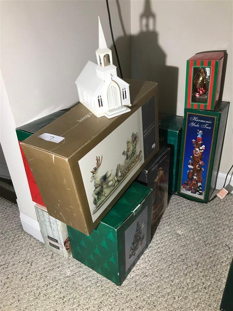 Group Lot assorted Christmas Items in Boxes