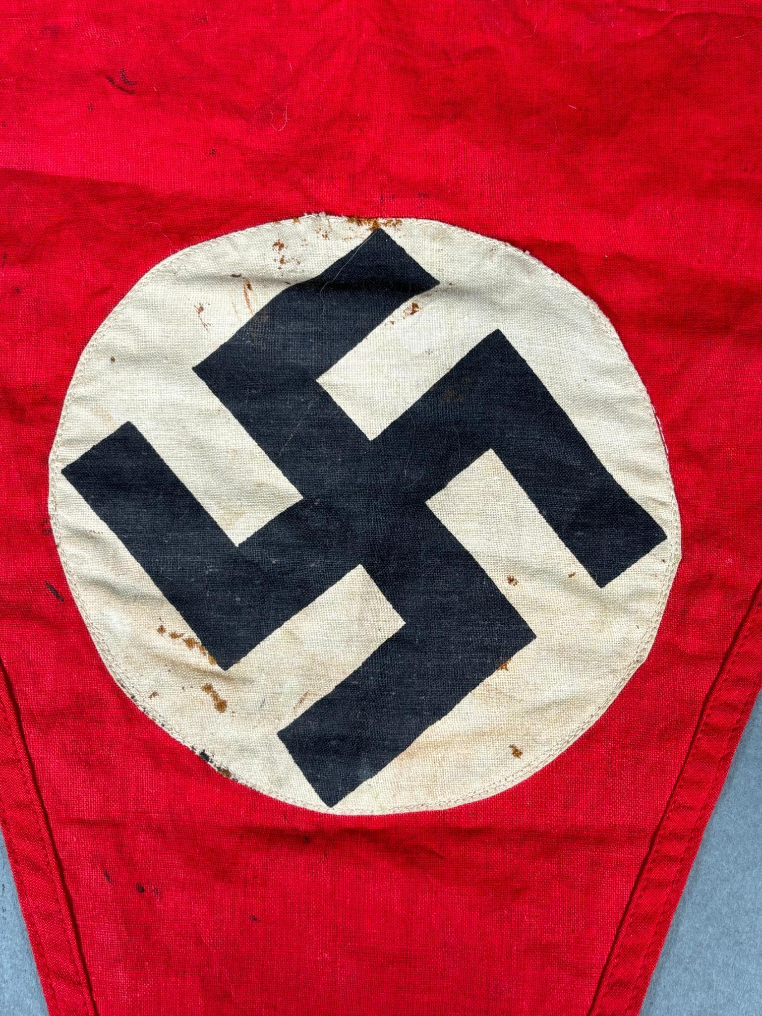 WWII NAZI GERMAN NSDAP PENNANT - FLAG