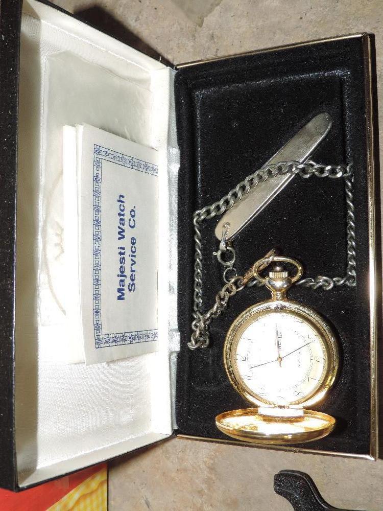 Assorted Collector Knives & Pocket Watch Set