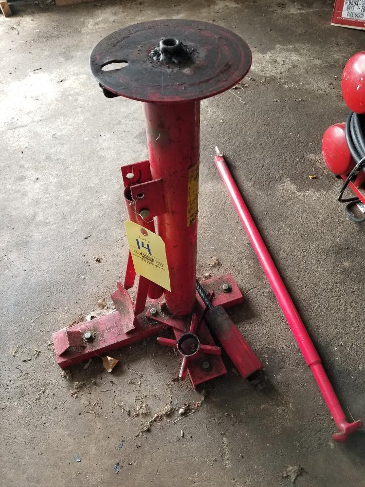 Manual tire changer
