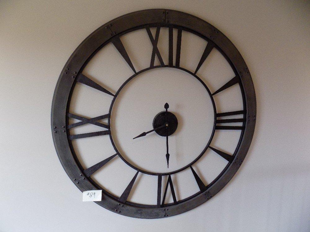 Oversized wall size clock