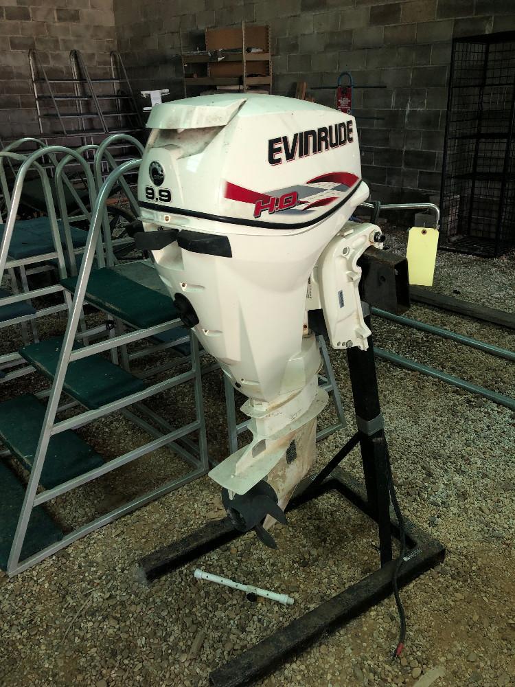 Evinrude High Output 15HP Motor, 9.9HP Cover, 30HP Block