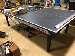 Stiga Master Series Ping Pong Table & Accessories