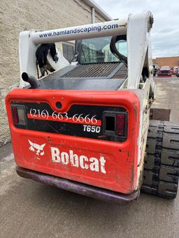2018 Bobcat T650 Track Loader with Material Bucket