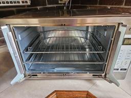 Large Oster Toaster Oven - Nice