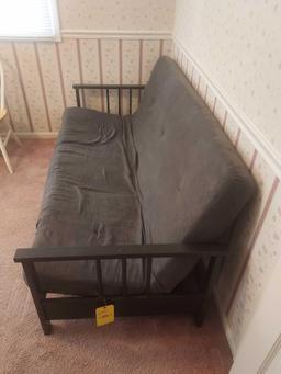 Side-Railed Pull Out Futon
