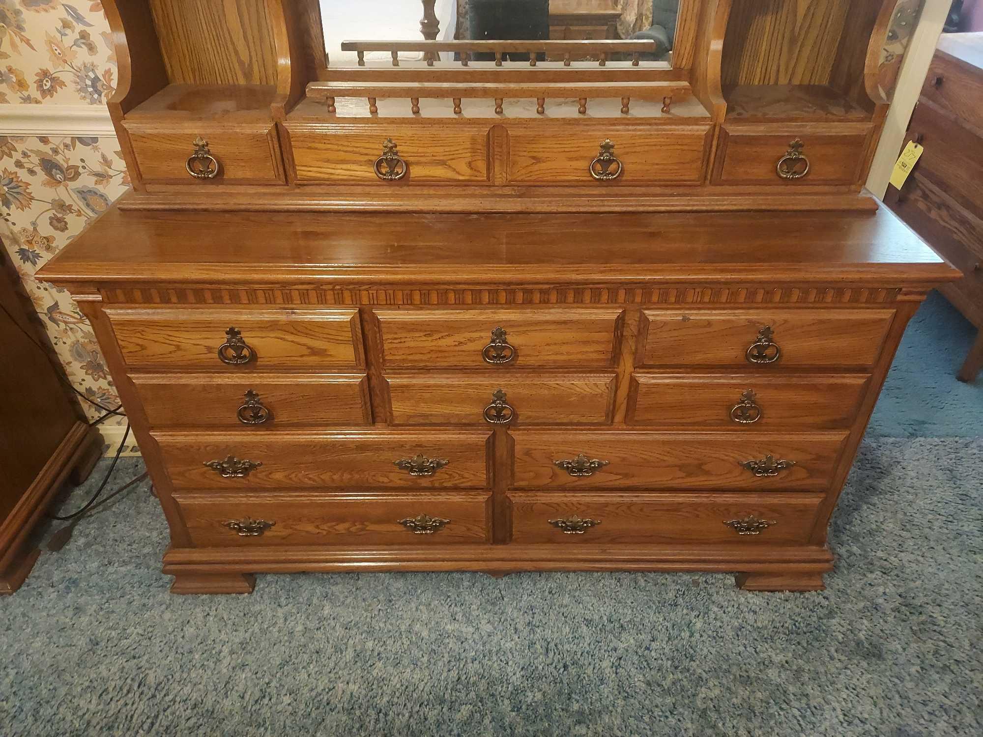 4 Piece Solid Oak Bedroom Set - Full Size Bed, Dresser, Chest of Drawers, & Nightstand