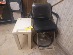 Hairdressers Chair & Plastic Stand
