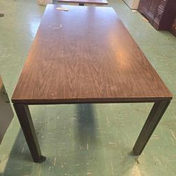 6ft and 30in tables
