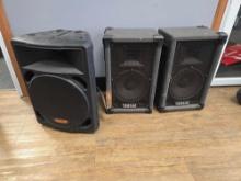 2 Yamaha Speakers & Kustom Speaker