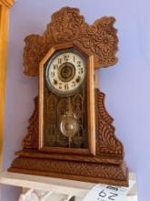 Vintage Mantle Clock 22 in Tall