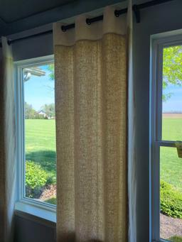 Set of 4 matching curtain panels with rod