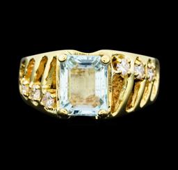 3.00 ctw Aquamarine and Diamond Ring - 14KT Yellow Gold