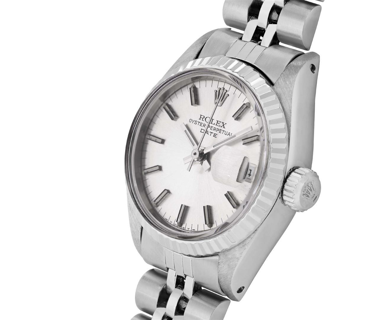 Rolex Ladies Stainless Steel Silver Index White Gold Fluted Bezel Date Watch
