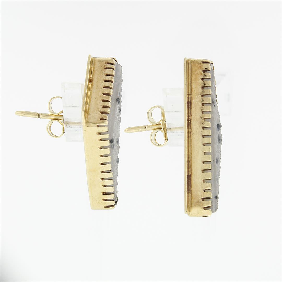 Vintage 18k Yellow Gold White Rectangular Rough Finish Agate Geometric Earrings