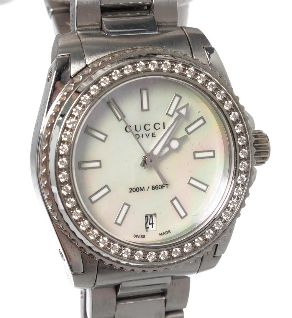 Gucci Silver Dive 32mm Watch