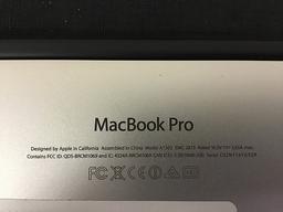 Apple MacBook Pro, no plug, model A1502