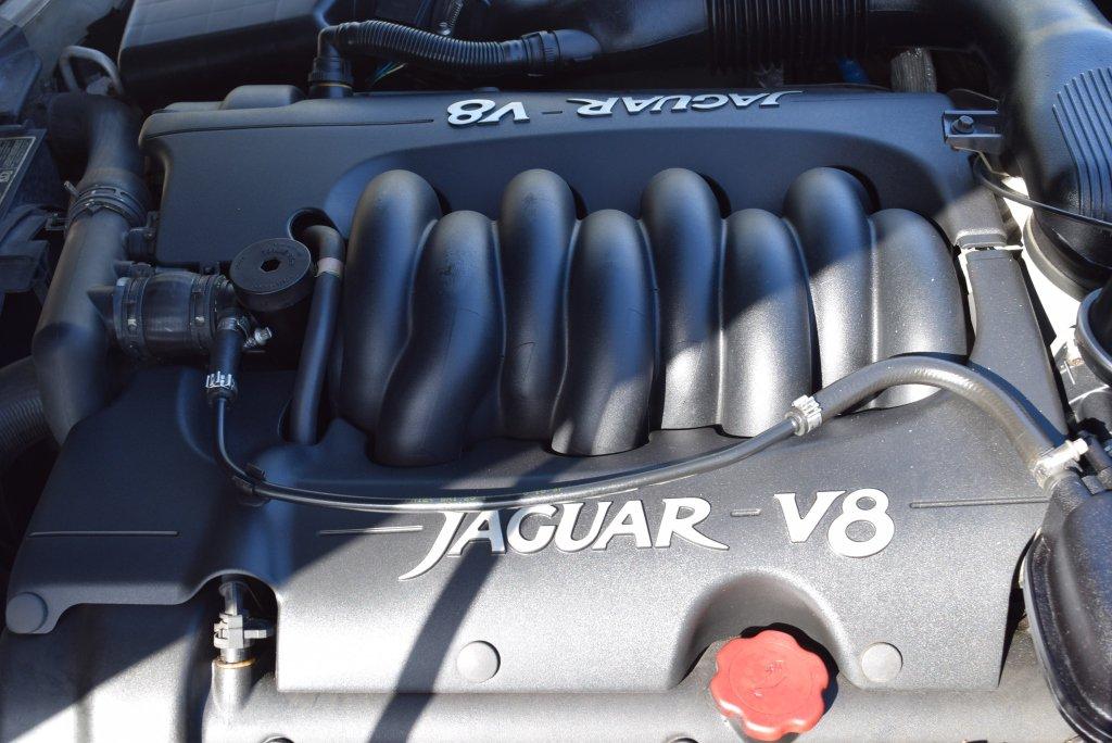 1998 Jaguar XK8 Convertible Coupe