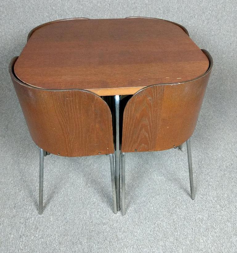 Mid Century Style Nesting KIthen Table With 4 Chairs