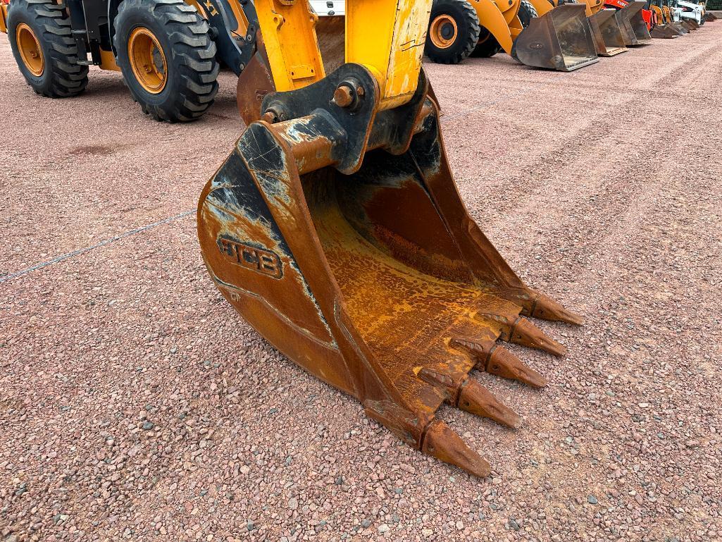 2017 JCB JS131LC excavator, cab w/AC, 20" track pads, 8'2" stick, pattern changer, 40" bucket, air