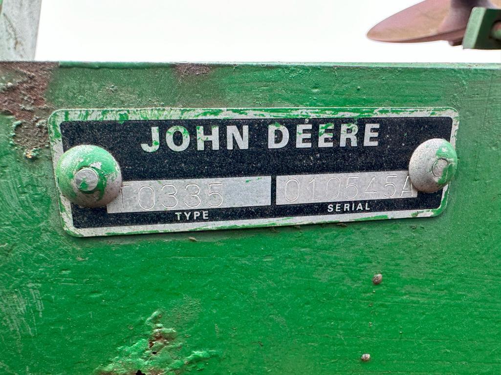 John Deere 335 24' disk, tandem base wheels, 9" spacing, scrapers, wing fold, SN: 010545A.