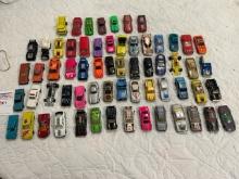 Box of matchbox/toy cars aprox. 63 cars