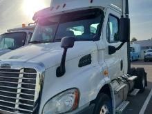 Offsite - 2015 Freightliner Cascadia Daycab