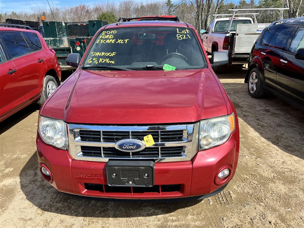 2010 FORD ESCAPE XLT, 65,104 MILES, VIN: 1FMCU9D74AKA43061, SUNROOF, LOOSE BATTERY TERMINAL