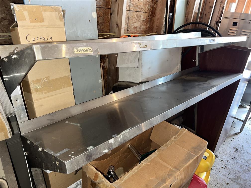 NORTH AMERICAN REFRIGERATION MODEL P-87 PIZZA PREP TABLE ON CASTERS