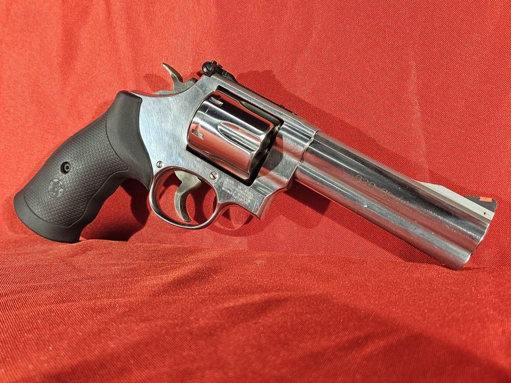 Smith & Wesson M629-6 Revolver .44 Mag SN#DLB6082