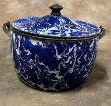 Cobalt Blue Swirl Enamel Cook Pot with Lid with a Wire Bail Handle