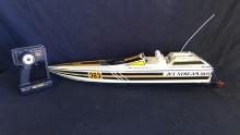 Kyosho Jet Stream 800 RC Boat with Remote