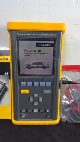 Fluke 98 Automotive ScopeMeter Series II