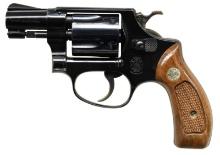 SMITH & WESSON MODEL 32-1 DOUBLE ACTION REVOLVER.