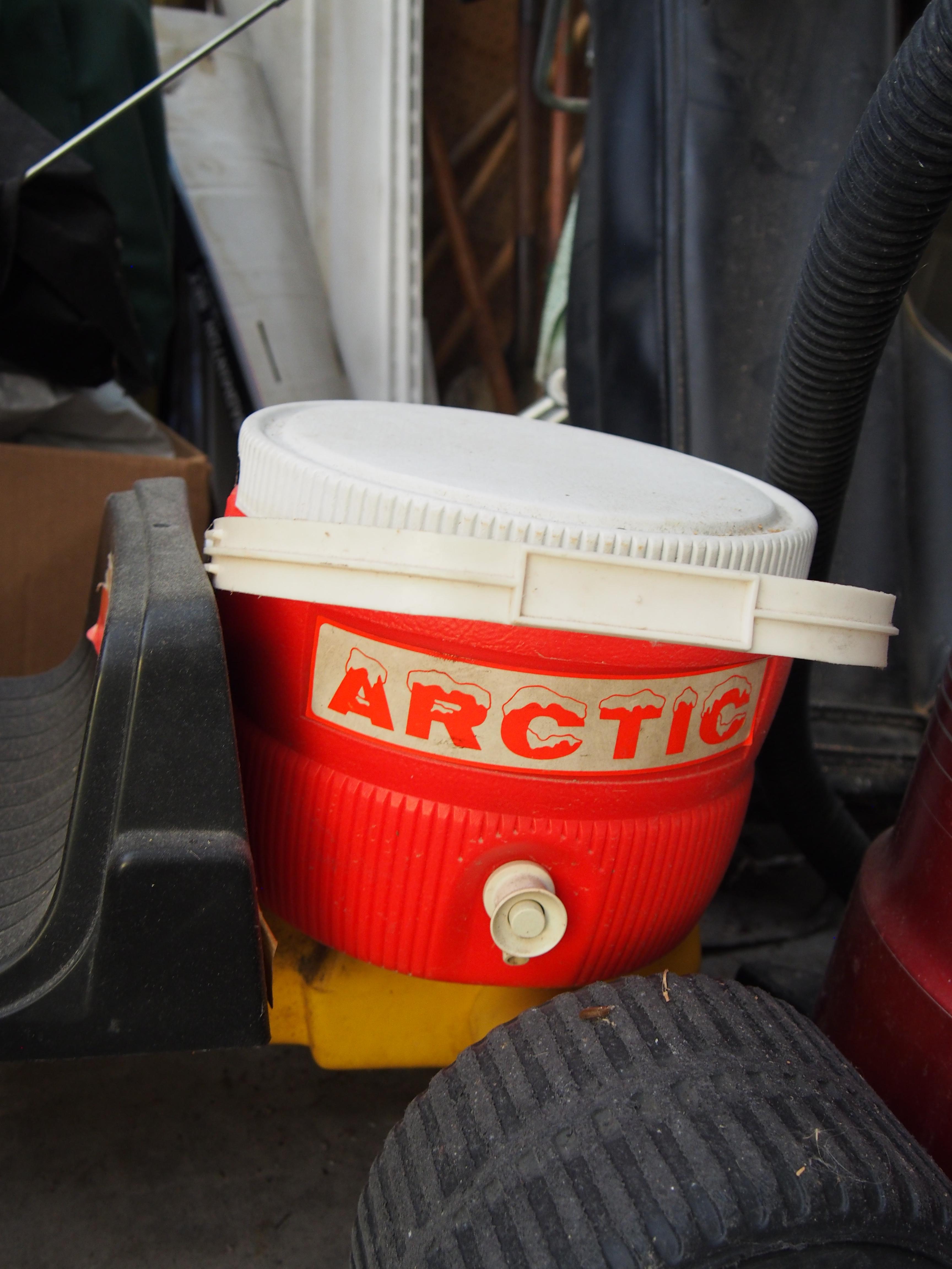 Arctic cooler