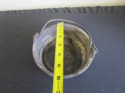 Vintage Pasco No 6 Cast Iron Smelting Pot Crucible