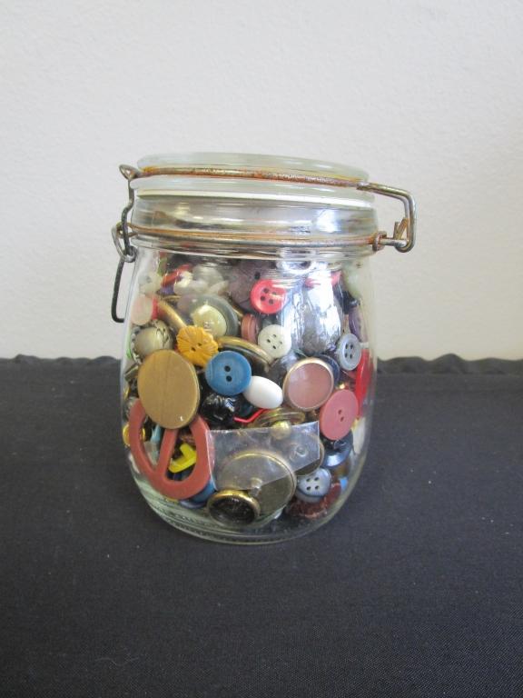 VTG Mason Jar Lot of Buttons