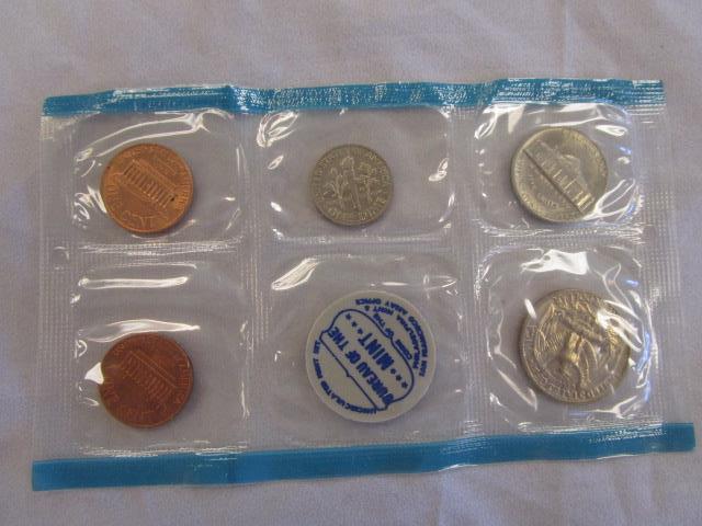 US Mint 1970 Uncirculated Coin Set