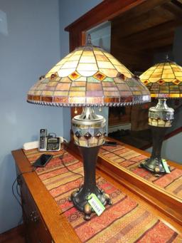 "Tiffany" Style Stained Glass Table Lamp