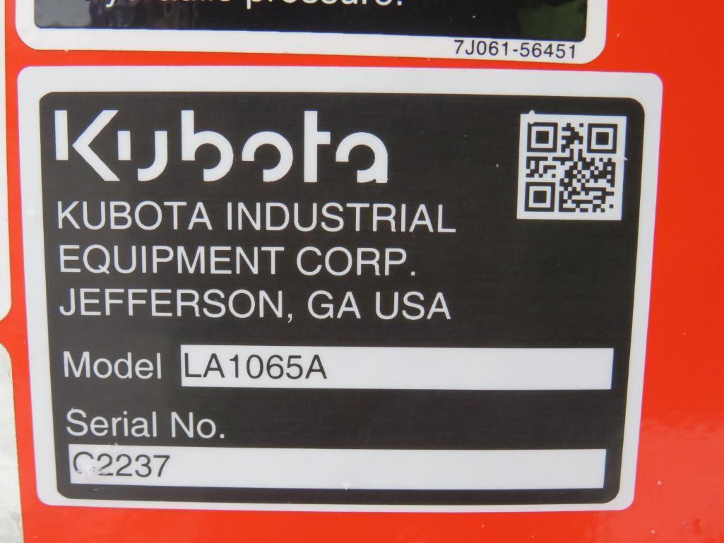 Kubota MX5400 4x4 Tractor w/ Loader